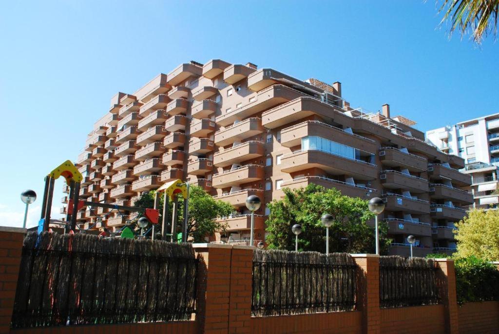 Apartamentos Be Suites Primera Linea 奥罗佩萨德尔马 外观 照片